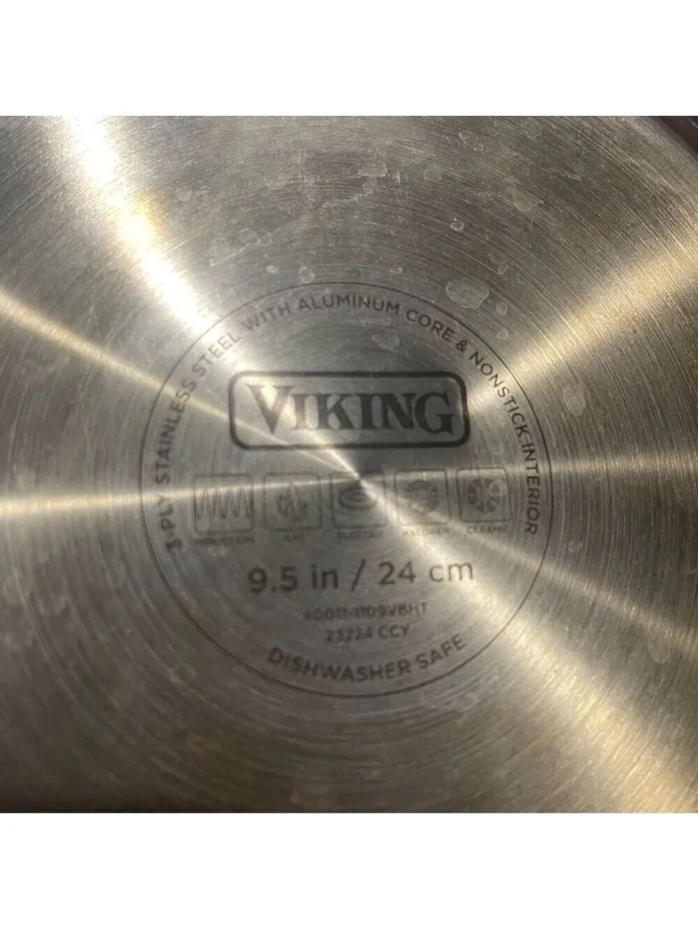 Viking 3-Ply Hybrid Plus Non-Stick 9.5